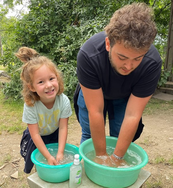 3:2 opportunité emploi garde enfants